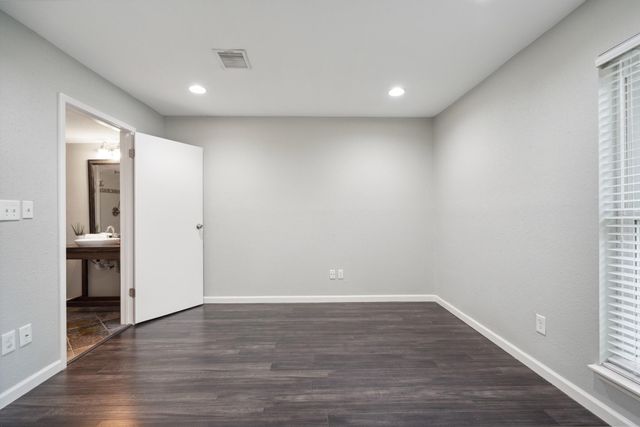 768 Worthshire Street, Houston, TX 77008