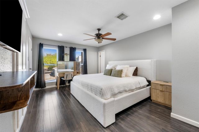 768 Worthshire Street, Houston, TX 77008