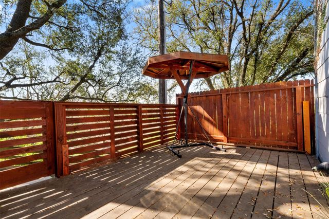 768 Worthshire Street, Houston, TX 77008