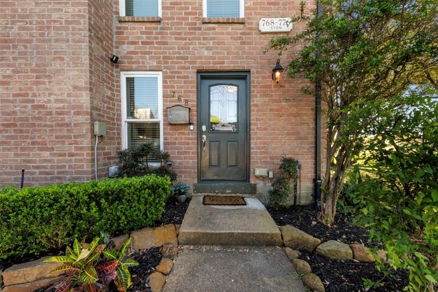 768 Worthshire Street, Houston, TX 77008