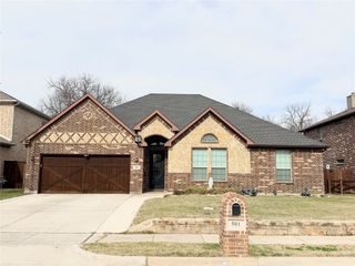 501 Elwood Road, Irving, TX 75061