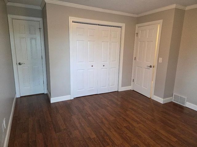 6255 Zealand Avenue N, Brooklyn Park, MN 55428