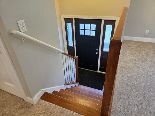 6255 Zealand Avenue N, Brooklyn Park, MN 55428