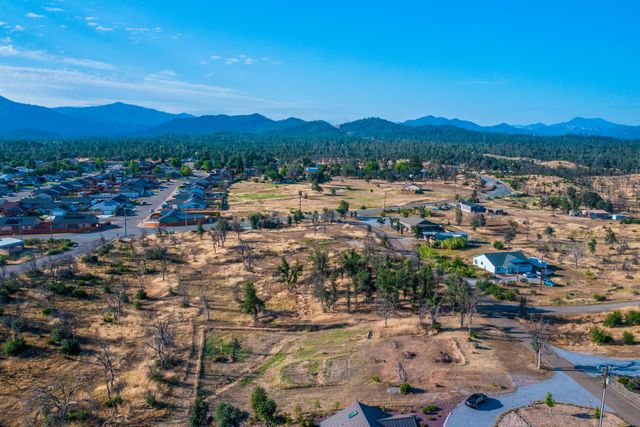 17007 Keswick Dam Road, Redding, CA 96003