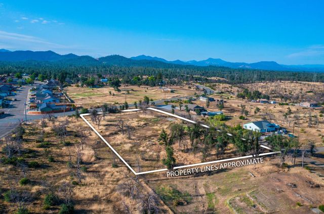 17007 Keswick Dam Road, Redding, CA 96003