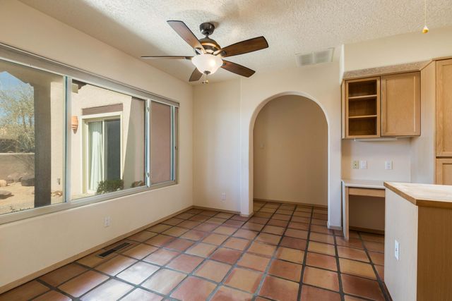 2760 Cliffrose Drive NE, Albuquerque, NM 87122