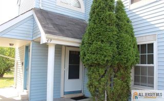 49 Tanglewood Court, South Brunswick, NJ 08852