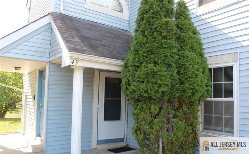 49 Tanglewood Court, South Brunswick, NJ 08852