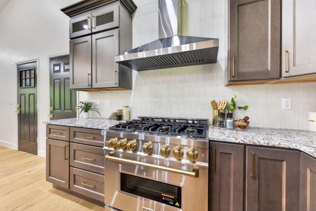 4445 Central College Road, Westerville, OH 43081