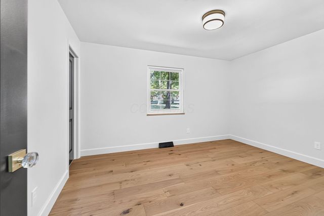 4445 Central College Road, Westerville, OH 43081