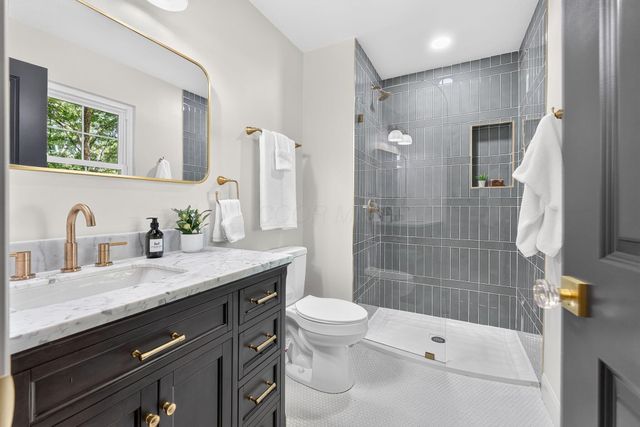 4445 Central College Road, Westerville, OH 43081