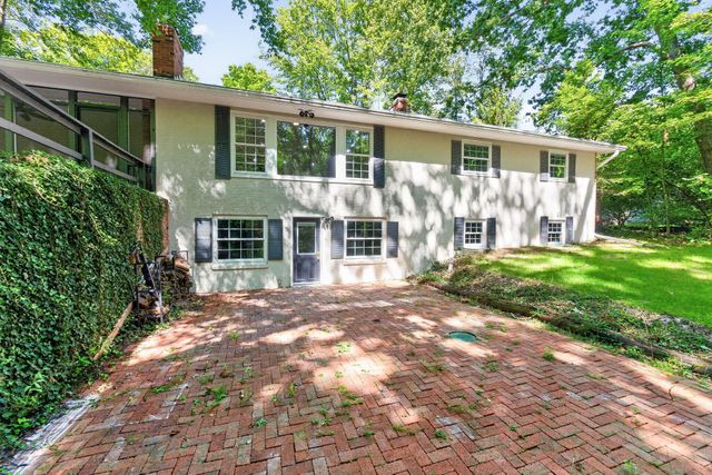 4445 Central College Road, Westerville, OH 43081