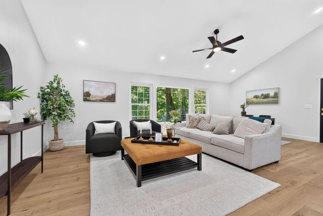 4445 Central College Road, Westerville, OH 43081