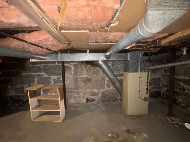 62 Central St, Fitchburg, MA 01420