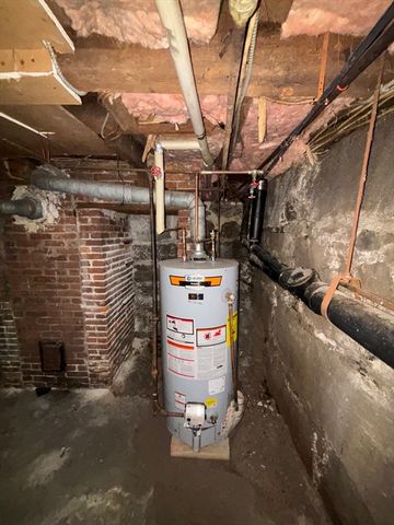 62 Central St, Fitchburg, MA 01420