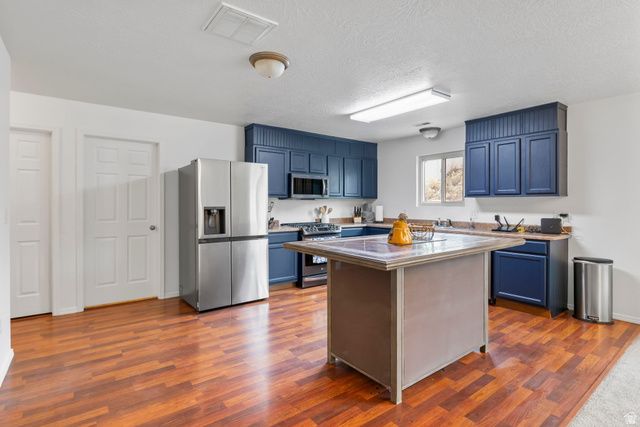 3523 S HAWK DR, Saratoga Springs, UT 84045