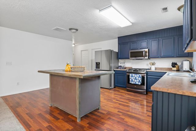 3523 S HAWK DR, Saratoga Springs, UT 84045