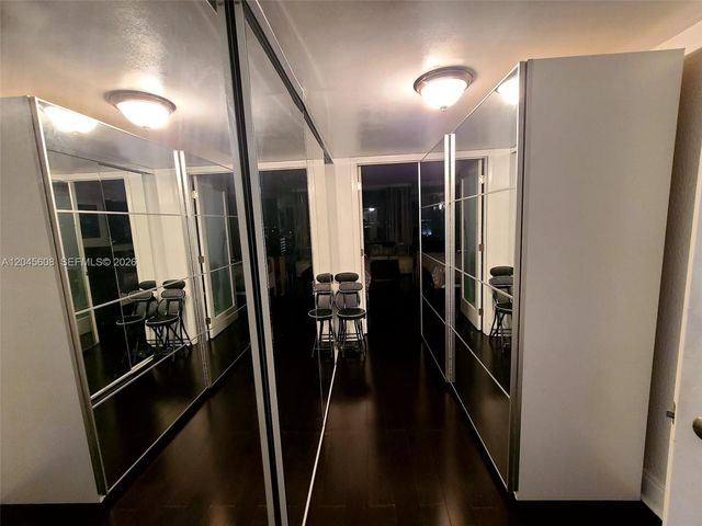 600 NE 36 St PH22, Miami, FL 33137