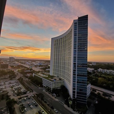 600 NE 36 St PH22, Miami, FL 33137
