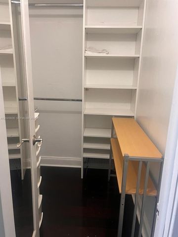 600 NE 36 St PH22, Miami, FL 33137