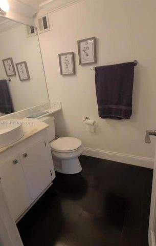 600 NE 36 St PH22, Miami, FL 33137