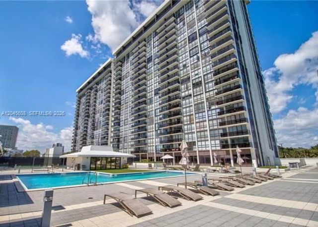 600 NE 36 St PH22, Miami, FL 33137
