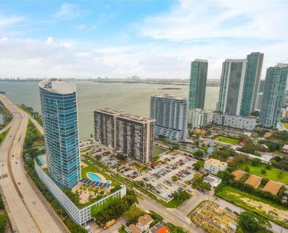 600 NE 36 St PH22, Miami, FL 33137