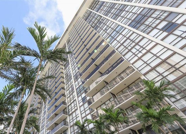 600 NE 36 St PH22, Miami, FL 33137