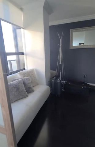600 NE 36 St PH22, Miami, FL 33137