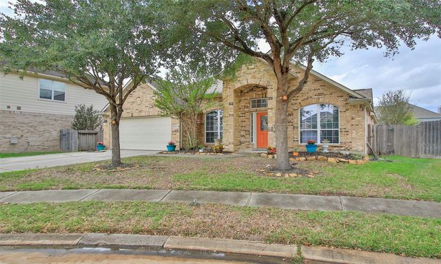 8206 Sierra Dawn Drive, Tomball, TX 77375