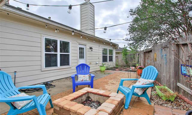 8206 Sierra Dawn Drive, Tomball, TX 77375