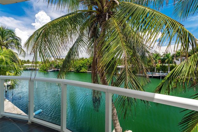 1975 Calais Dr, Miami Beach, FL 33141