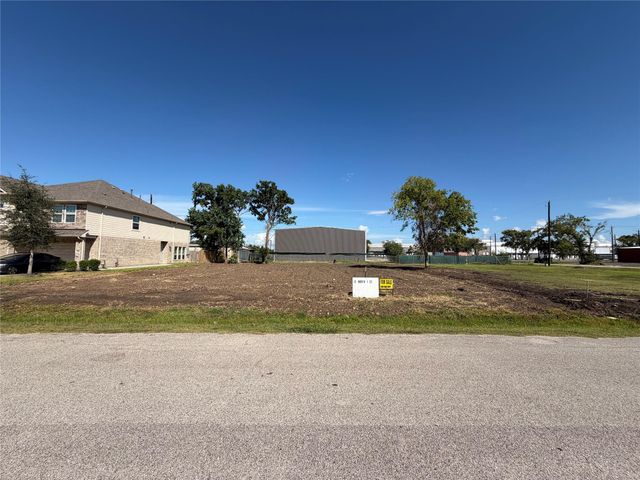 0 N 1st Avenue, La Porte, TX 77571