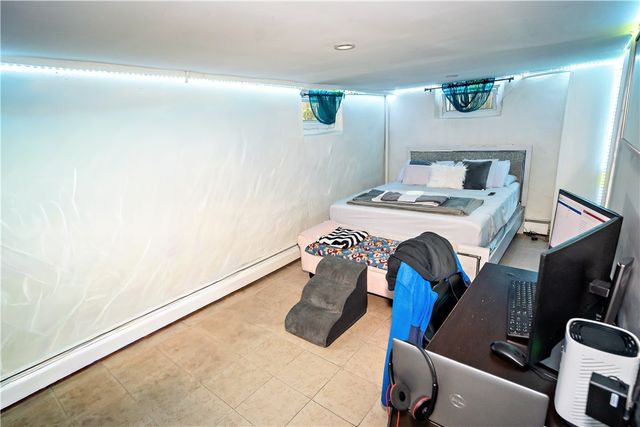 154 Camden Avenue, Providence, RI 02908