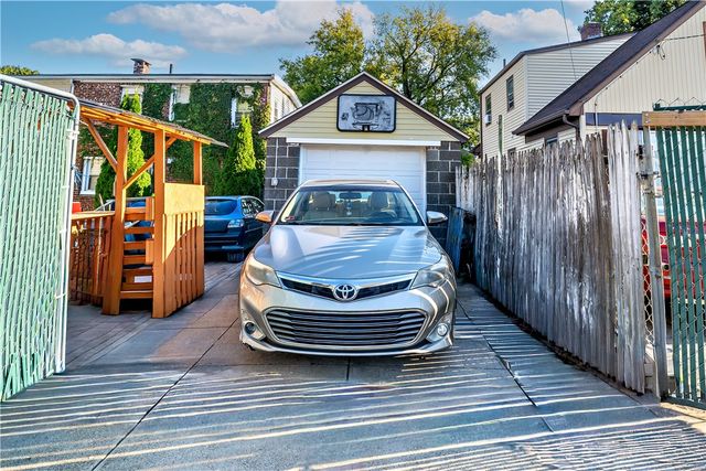 154 Camden Avenue, Providence, RI 02908