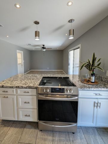 1711 S Hardy Drive, Tempe, AZ 85281