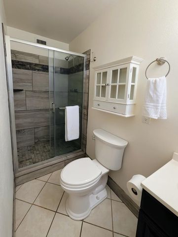 1711 S Hardy Drive, Tempe, AZ 85281