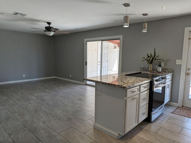 1711 S Hardy Drive, Tempe, AZ 85281