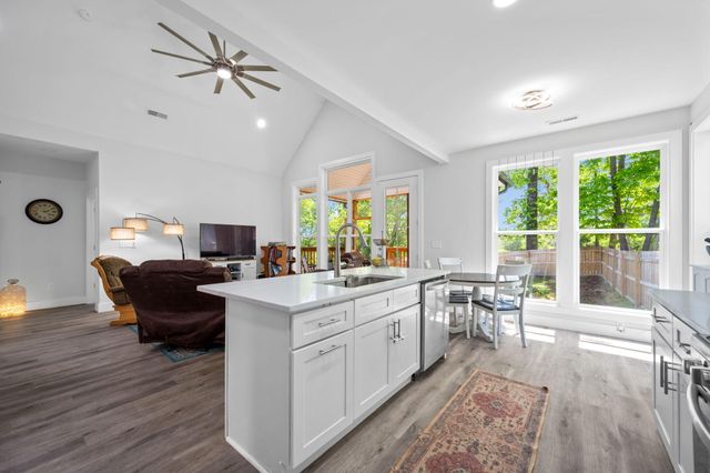 732 Belle Vista Avenue, Chattanooga, TN 37411