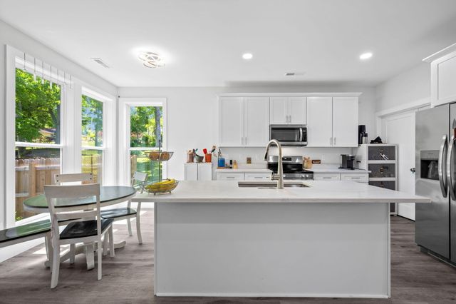 732 Belle Vista Avenue, Chattanooga, TN 37411