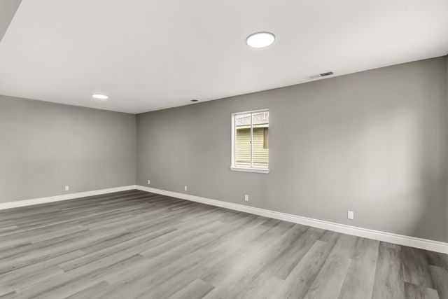 983 Kay St, Olivehurst, CA 95961