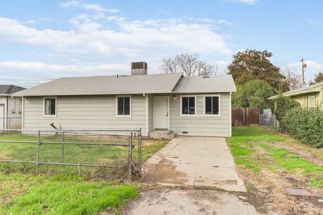 983 Kay St, Olivehurst, CA 95961