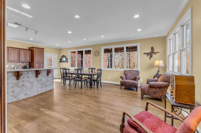 1315 Parker Pl, Brentwood, TN 37027