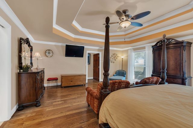 1315 Parker Pl, Brentwood, TN 37027