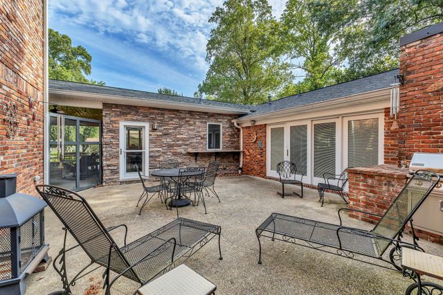 1315 Parker Pl, Brentwood, TN 37027