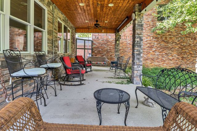 1315 Parker Pl, Brentwood, TN 37027