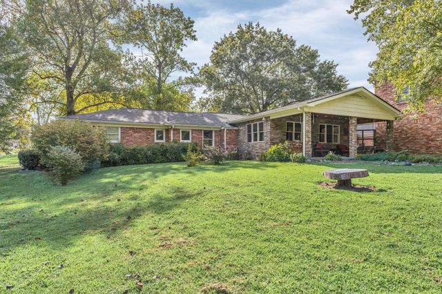 1315 Parker Pl, Brentwood, TN 37027