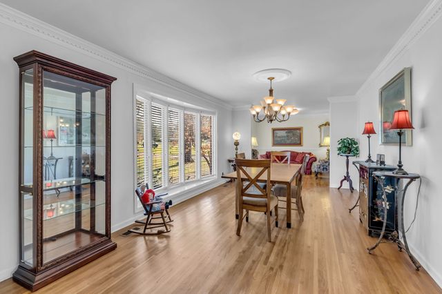 1315 Parker Pl, Brentwood, TN 37027