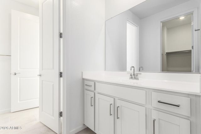 2446 W MAXIMO Way, Phoenix, AZ 85085