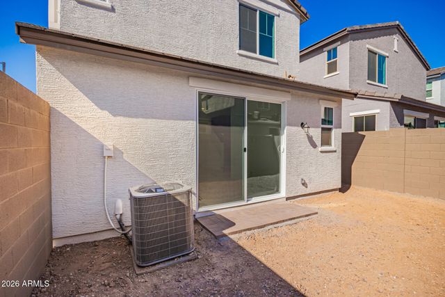 2446 W MAXIMO Way, Phoenix, AZ 85085